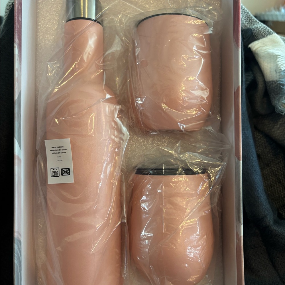 Thirty-One Pink Insulated Bottle and Tumbler Set